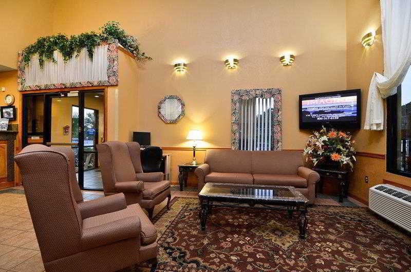 America'S Best Value Inn & Suites-Clinton Buitenkant foto
