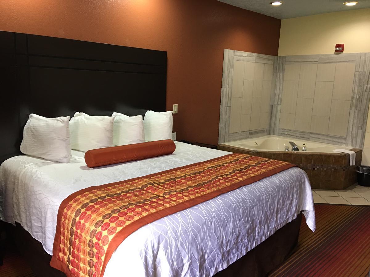America'S Best Value Inn & Suites-Clinton Buitenkant foto