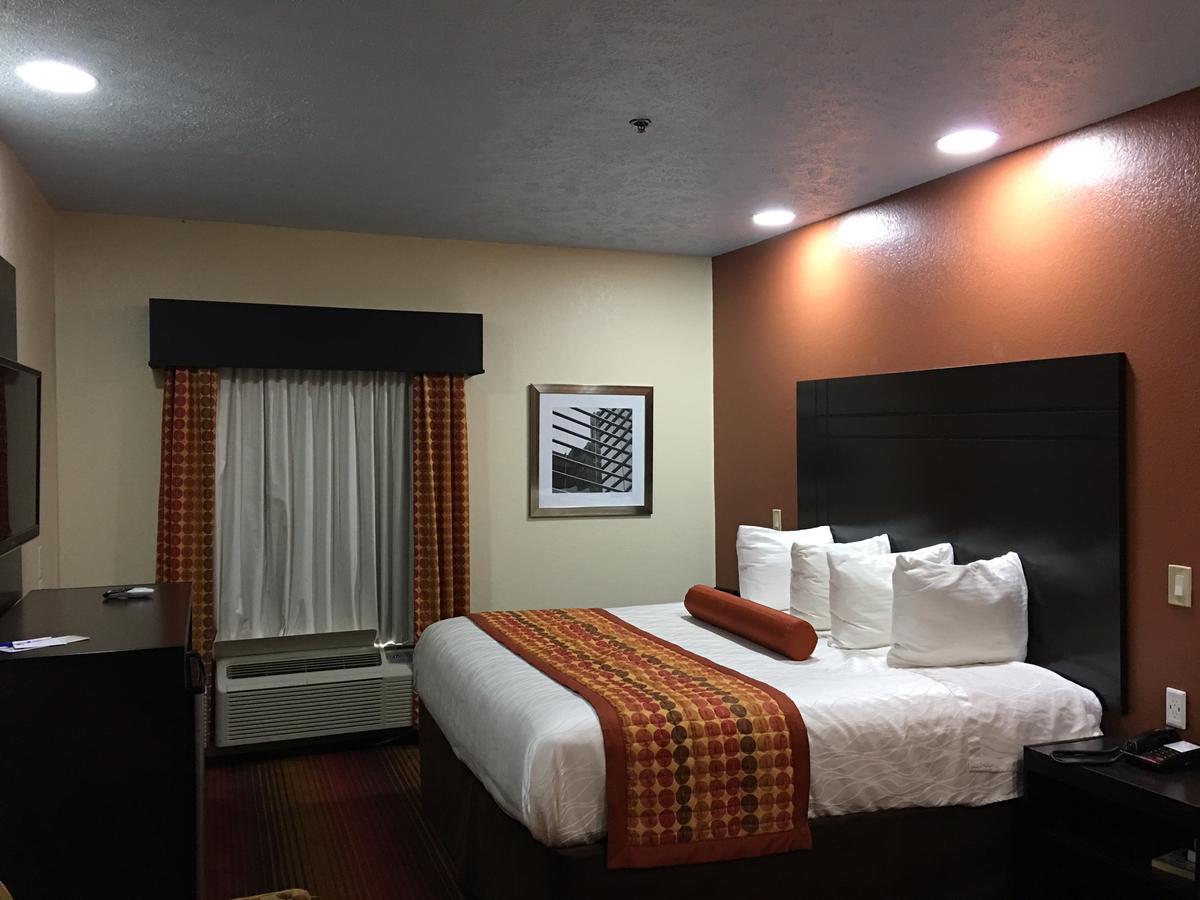 America'S Best Value Inn & Suites-Clinton Buitenkant foto
