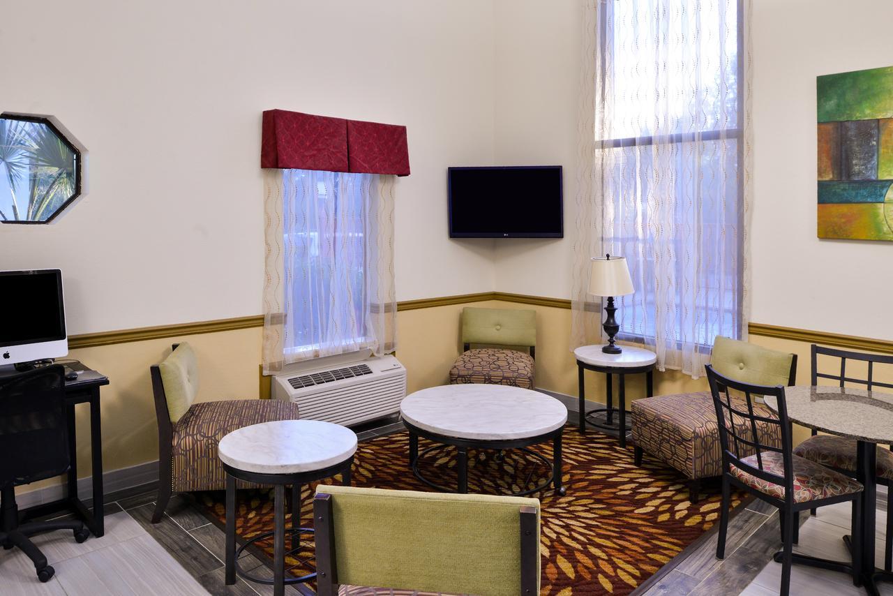 America'S Best Value Inn & Suites-Clinton Buitenkant foto