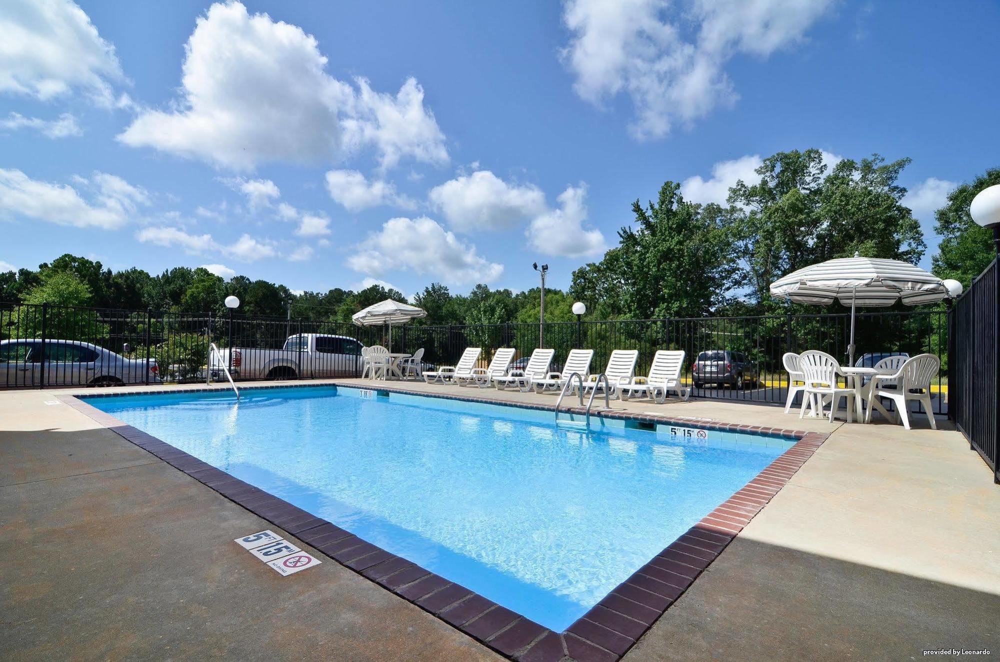 America'S Best Value Inn & Suites-Clinton Buitenkant foto